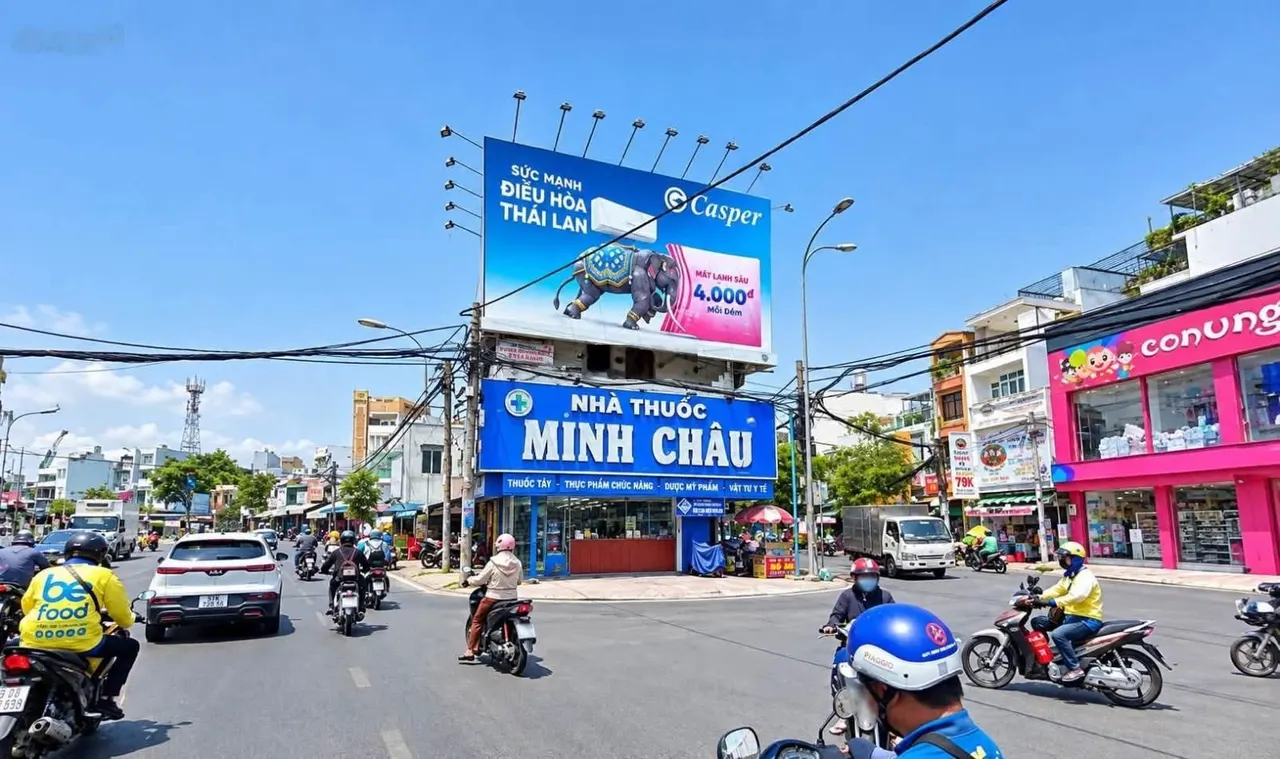 Cho thuê nhà 3MT Tùng Thiện Vương, DT: 6m x 8m, 1 trệt, 1 lầu, Quận 8