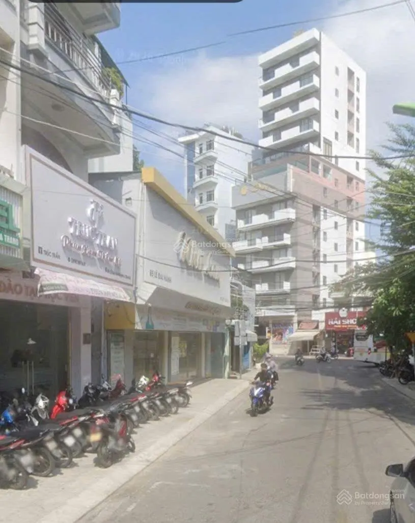 Cho thuê nhà 4 tầng 85 lê đại hành gần ngã 3 giao nguyễn minh khai giá 39tr/ tháng. nha trang