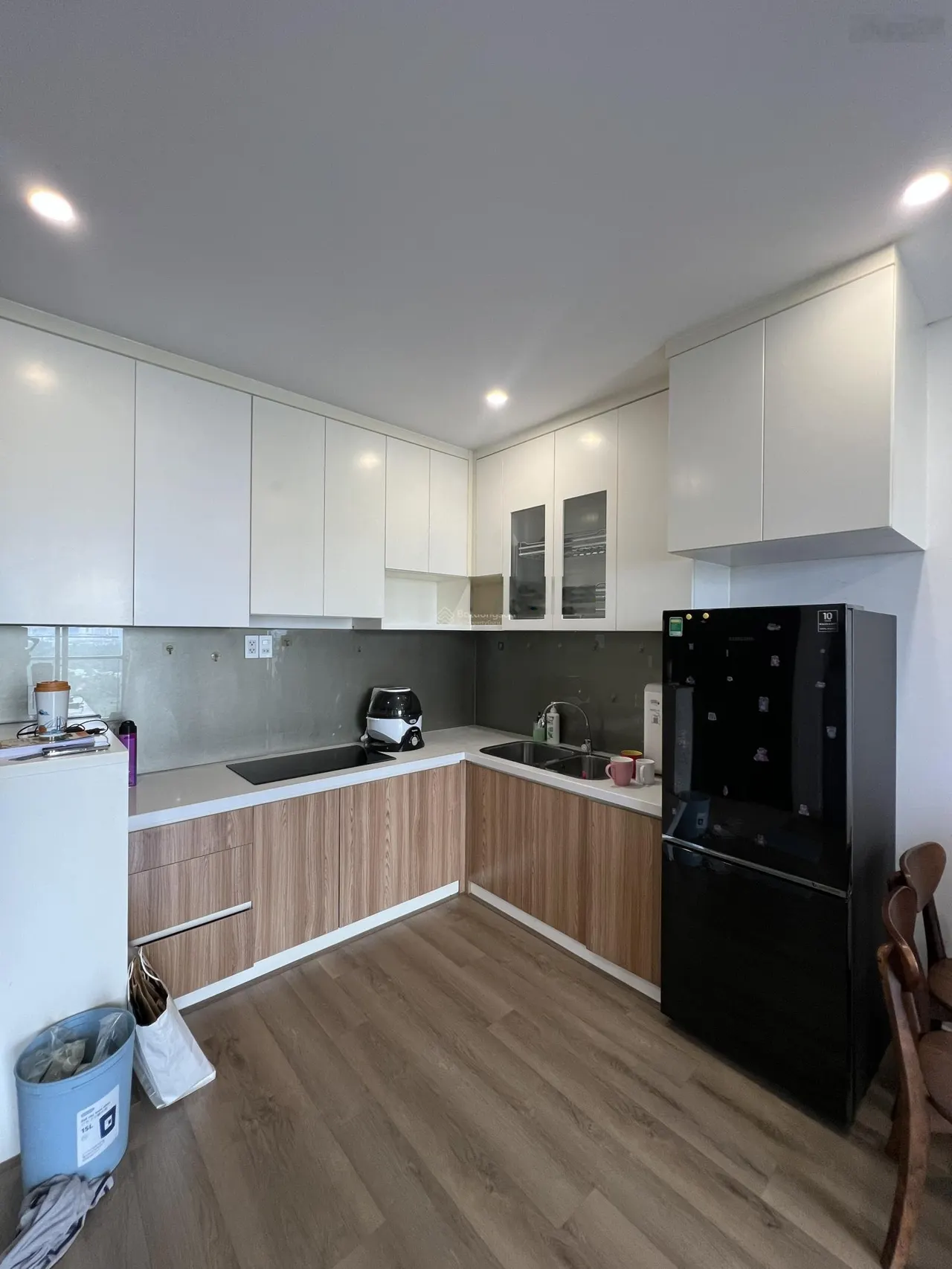 Cho thuê căn hộ 1+1PN 48m2 đầy đủ nội thất, giá 14tr/tháng, view Landmark và sông Sài Gòn