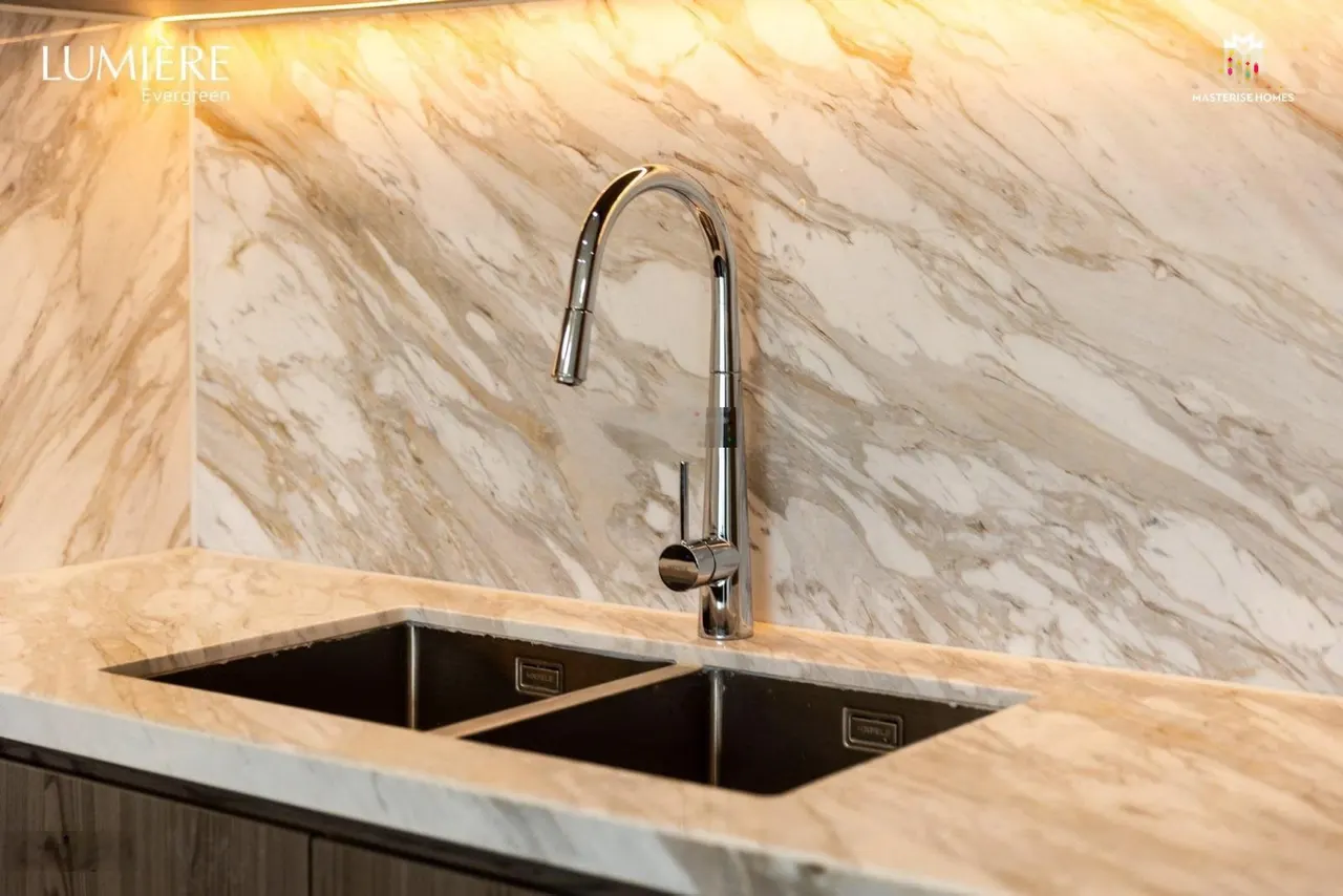 Căn hộ cho thuê tại Lumiere EverGreen, giá chỉ 16 triệu, 112m2, 3PN+2WC, free gửi xe ô tô