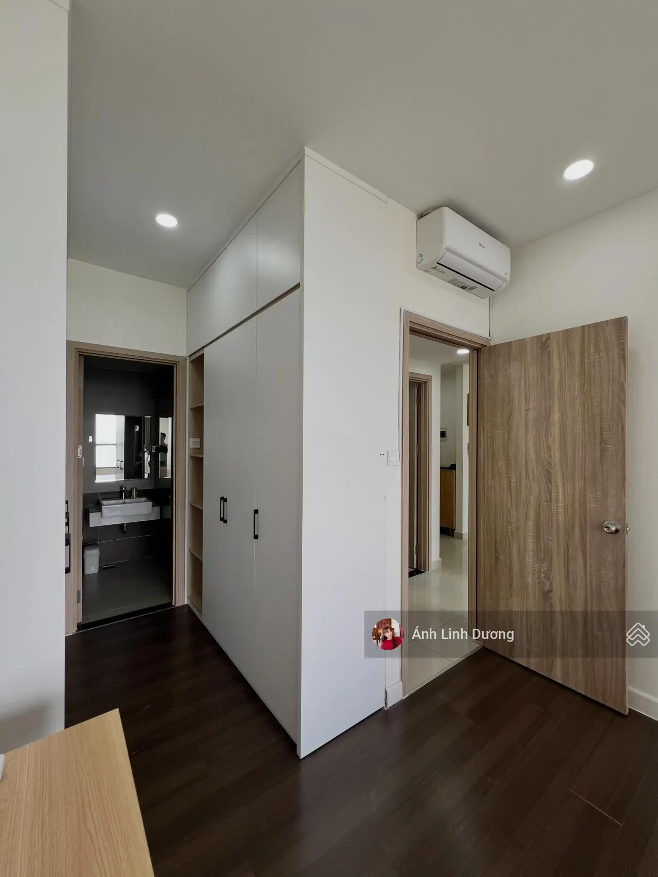 The Sun Avenue - Cho thuê căn 2PN full nội thất đẹp, giá chỉ 18 triệu. Trống sẵn vào ngay
