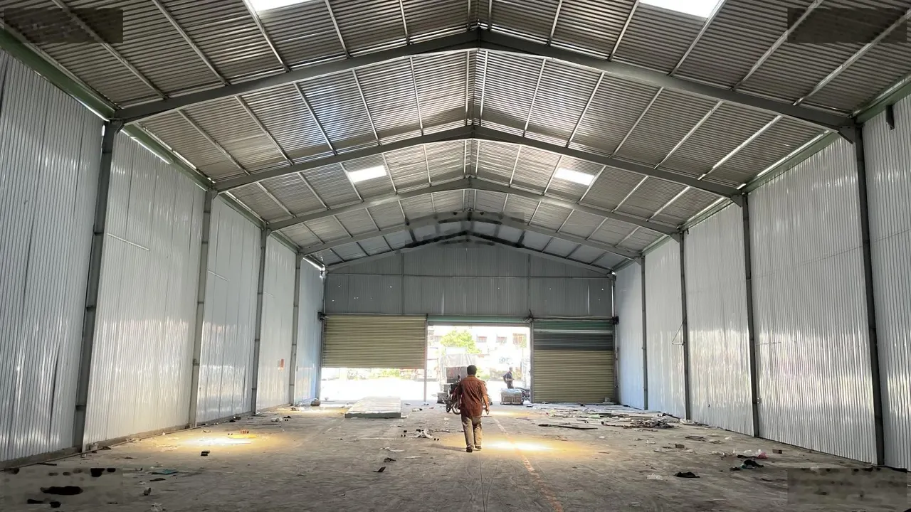 Cho thuê xưởng phù hợp gia công sản xuất cơ khí, nội thất, sofa, kho chứa hàng tại Thủ Đức