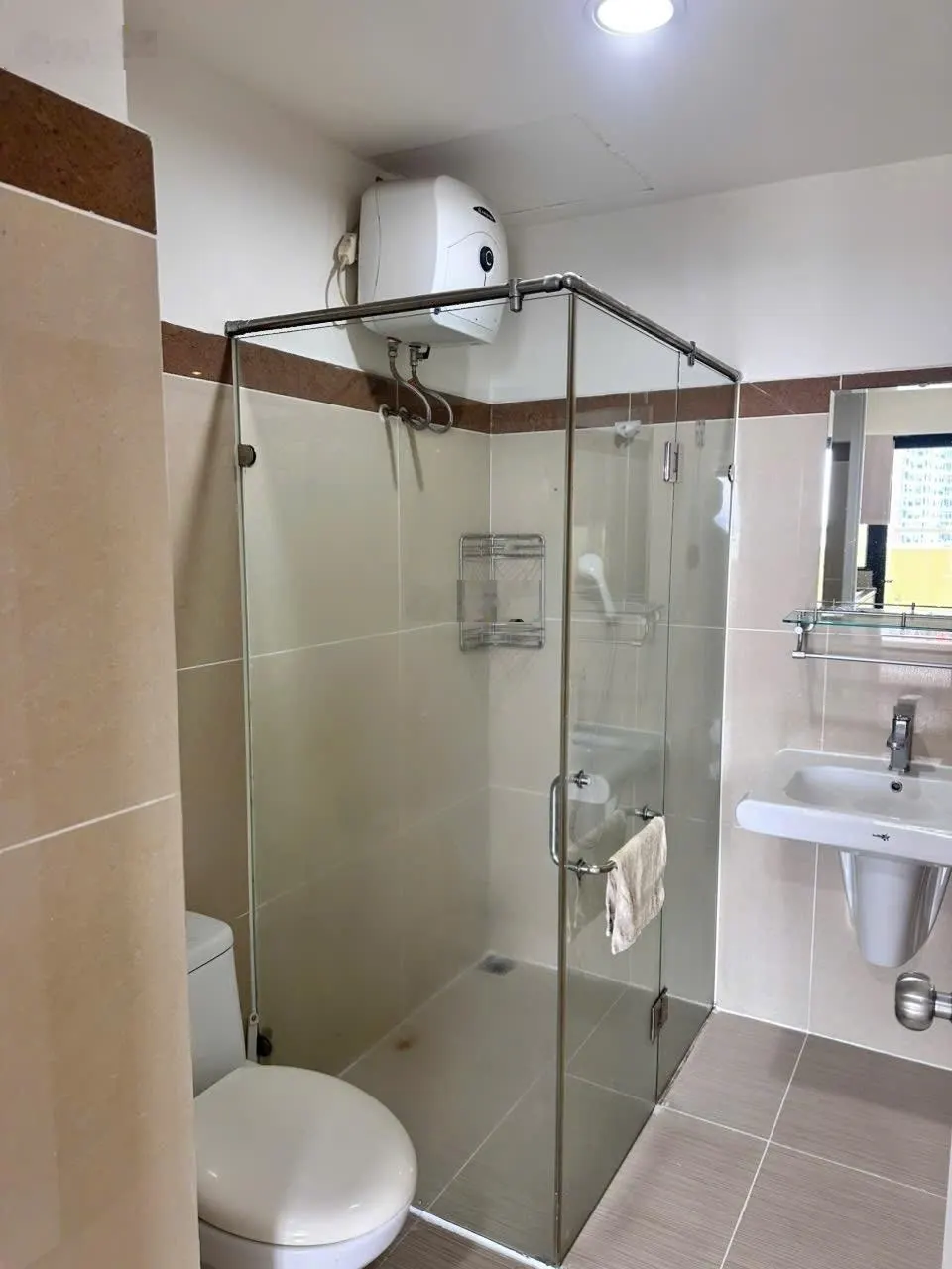 Cho thuê căn hộ 2PN, nội thất, giá 8tr, tại Chung cư Era Town (Quận 7 cũ). LH Ms Hậu 090••••94
