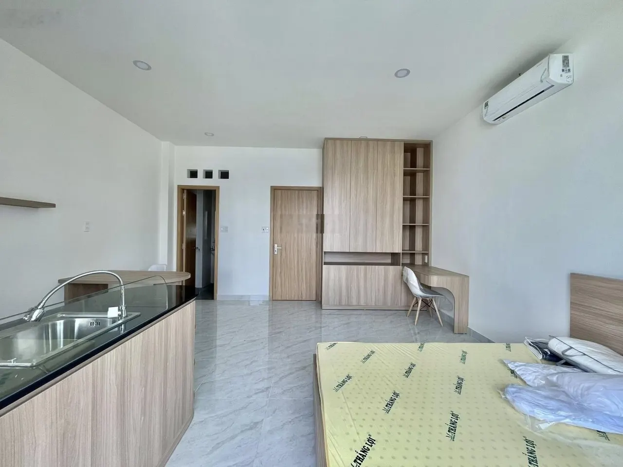 Bóc tem nhà mới xây 100% full nội thất ngay Phan Anh - Tô Hiệu Tân Phú