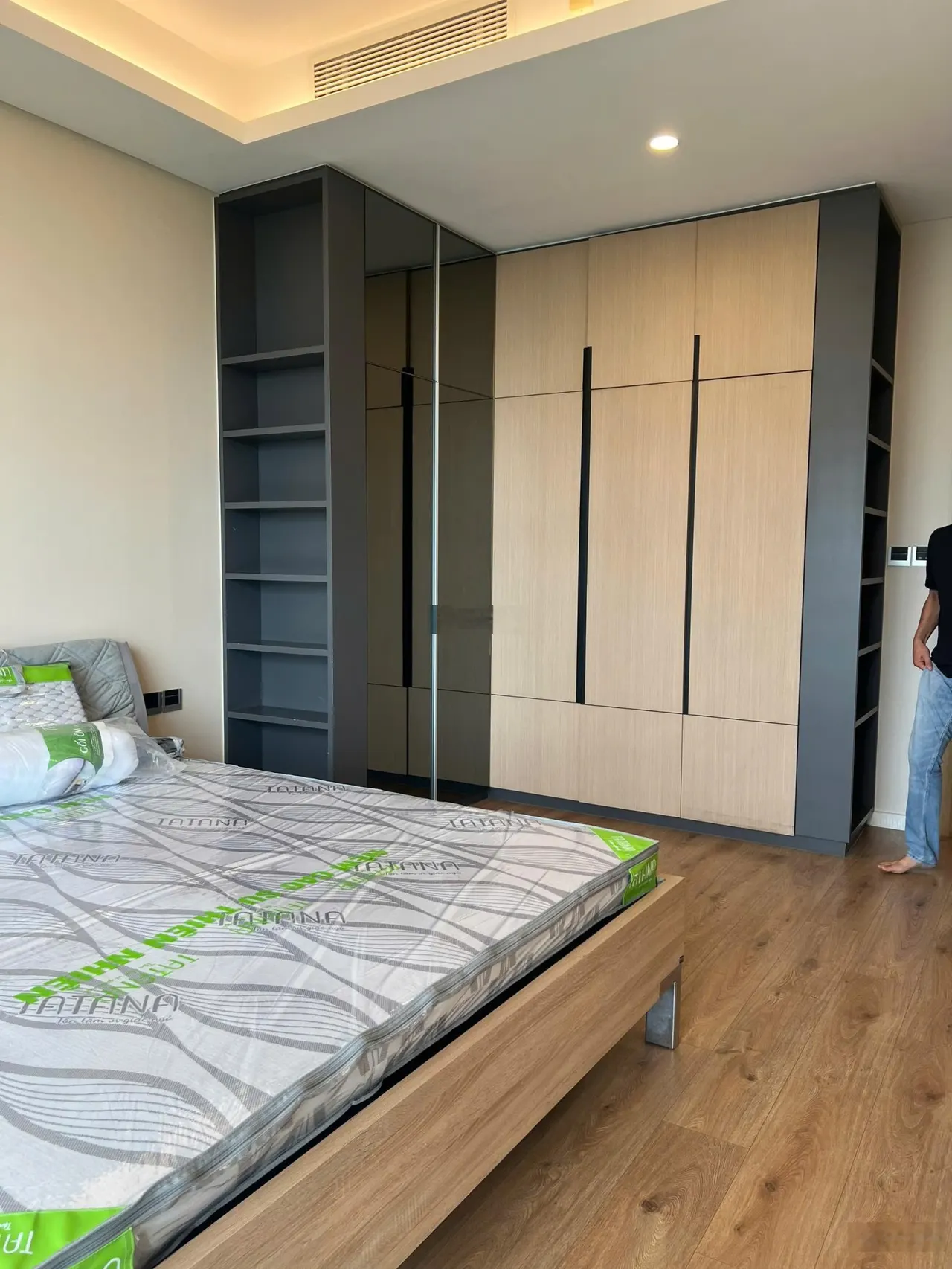Cho thuê căn hộ 2PN Sarina Sala Full nội thất giá 30tr/tháng