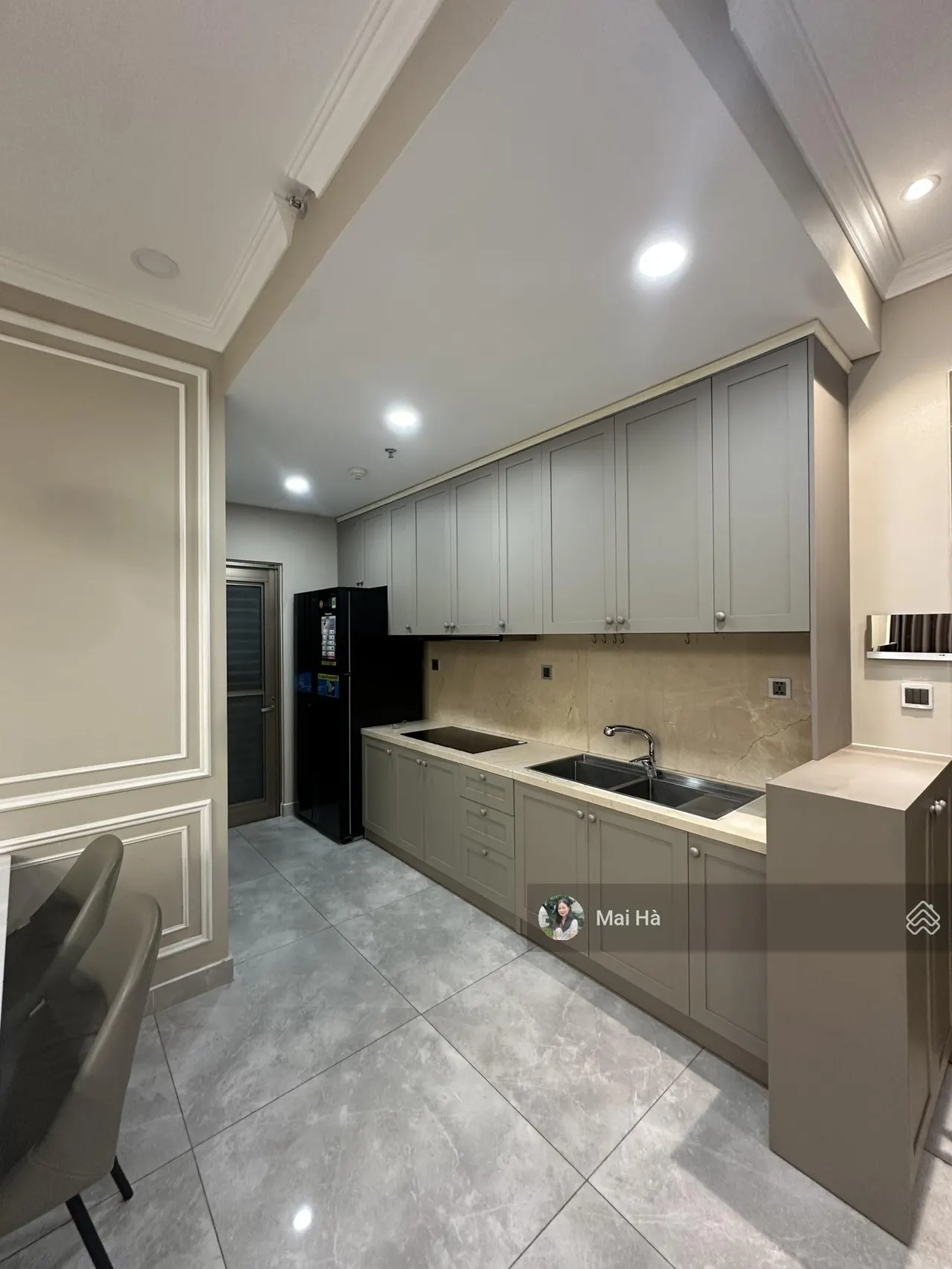 Căn hộ Midtown M8 86m2, lầu cao, view mở không bị chắn, giá chỉ 25 triệu/tháng