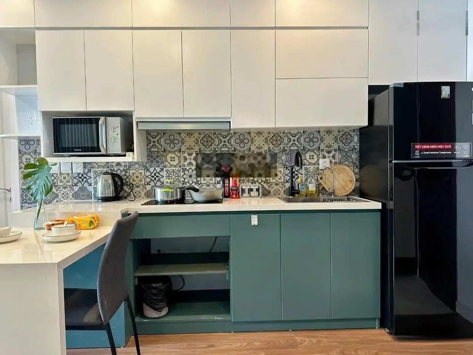 Hiếm có căn 2 ngủ 86m2 view trực diện Hồ Tây cho thuê - đủ đồ - vào ngay. Giá 23tr - D’El Dorado