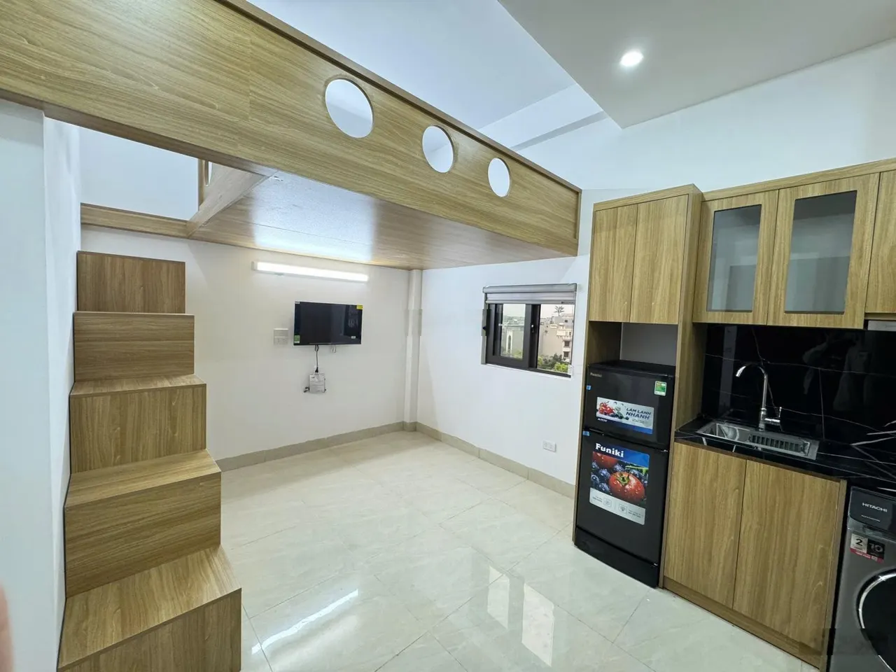 Cho thuê phòng phố hoa lâm- gần bigc - full nội thất đầy đủ- 30m2, 1 ngủ, 1 khách, bếp.giá: 4tr/th
