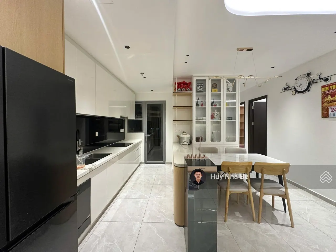 (Cho thuê) căn hộ 3PN 2WC: Celesta Rise - 105m2, đầy đủ nội thất, tầng cao view đẹp - LH em Huy