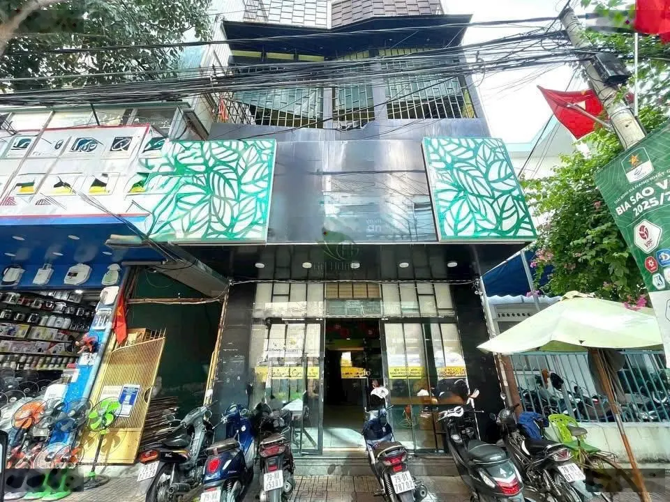 Cho thuê nhà mặt tiền Quang Trung, điểm vàng cho shop thời trang & văn phòng