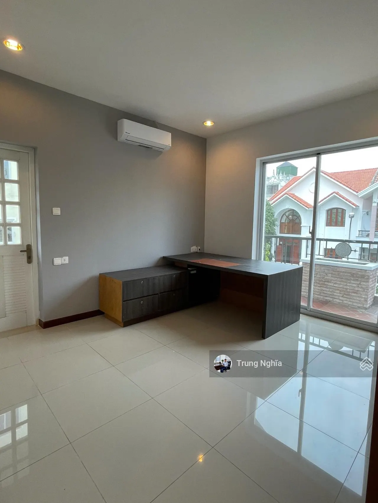 Nhà đường Nguyễn Trọng Tuyển diện tích: 8x16m trệt 3 lầu cho thuê