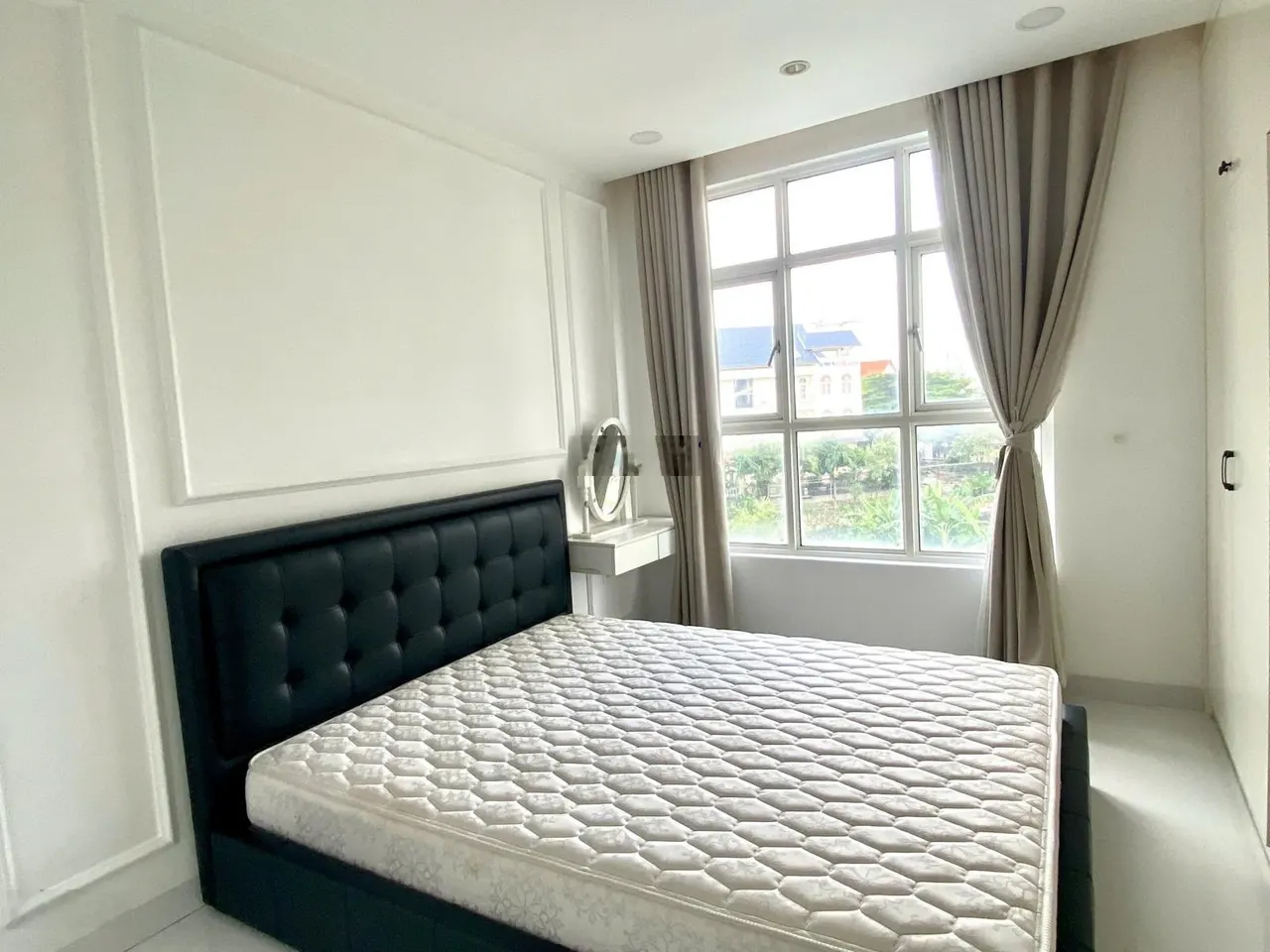 Cho thuê căn hộ chung cư Hoàng Anh Thanh Bình P. Tân Hưng Q.7 dt 113m2 căn góc có ban công giá 14tr