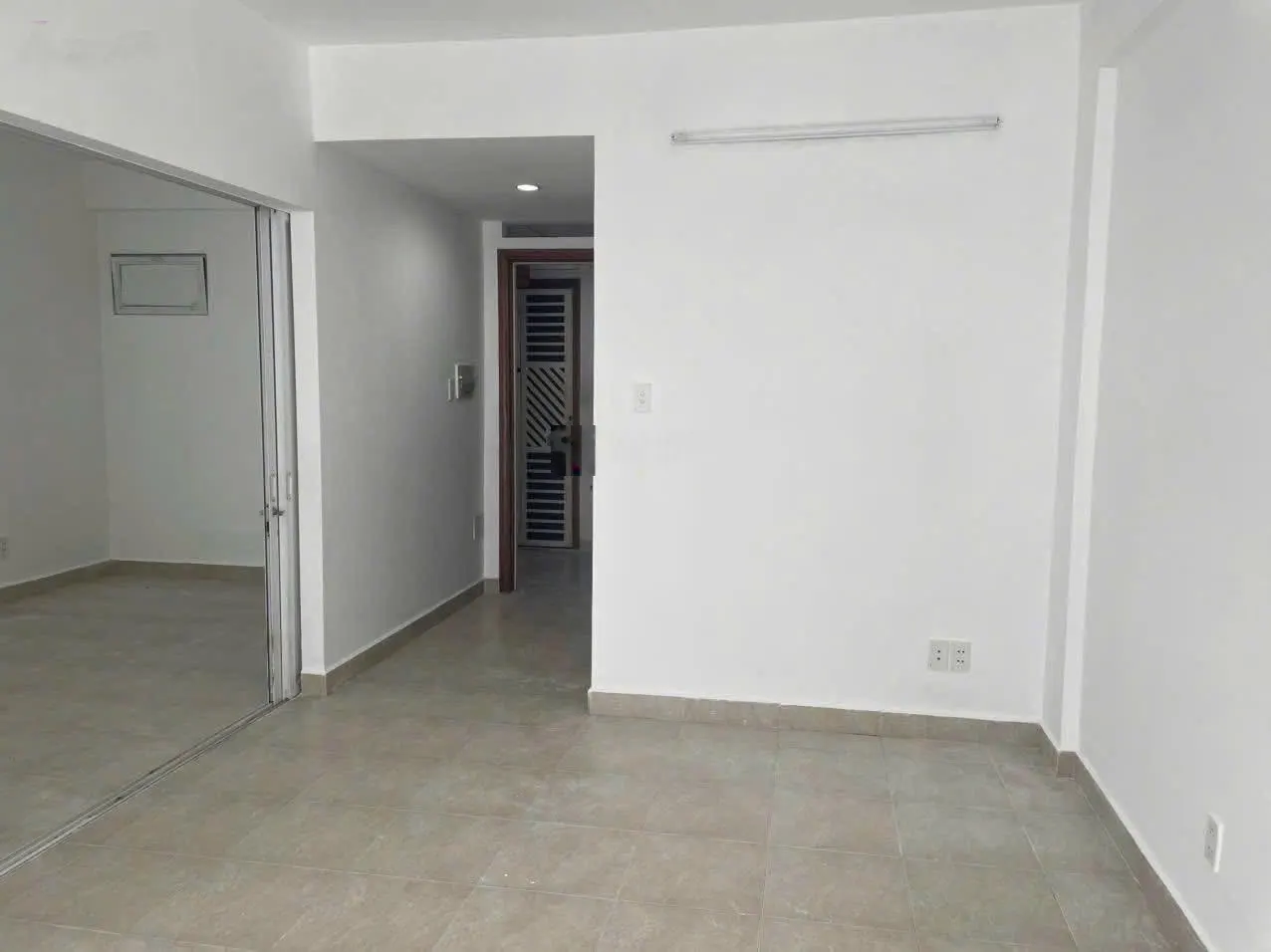 Cho thuê căn hộ Ehome 3 1PN 1WC giá tốt