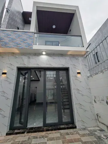 Bán nhà 90m² full thổ cư, sở hữu nhà. DT: ngang 4.5m giá 2 tỷ 580 triệu- Phường Tân Hạnh, tỉnh Vĩnh Long