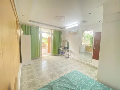 Rọ đẹp giá rẻ 3 tr nhà mặt phố , ban công rộng nhà 639 phúc diễn, nam từ liêm