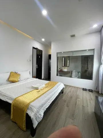 KHÁCH SẠN 6 TẦNG MẶT TIỀN LÝ TỰ TRỌNG Ngay khu vực chợ – vị trí kinh doanh cực đắc địa diện tích 133m 4,6m2 giá 21ty