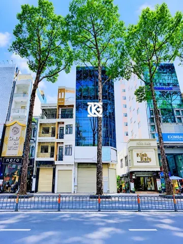 Cho Thuê Toà Nhà GÓC 2MT: 61-63 Đường 3/2 - Quận 10 - 8x11m, hầm, 7 tầng