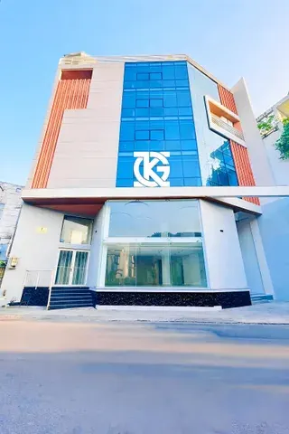 Cho Thuê Toà Nhà: 1A Trương Hoàng Thanh - Quận Tân Bình - 18x15m, hầm, 7 tầng