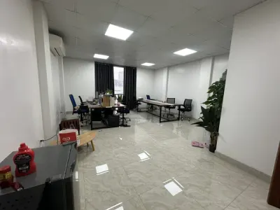 Cho thuê văn phòng 35 m2 ngõ 214 Nguyễn Xiển, vp thoáng sạch đẹp giá tốt