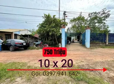 Lô đất 10 x 20 full thổ cư ngay chợ cầu xe trảng bàng tây ninh-gọi: 039••••42