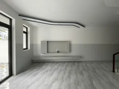 Bán nhà 2 tầng hẻm oto đường cầu dứa, phường tây nha trang