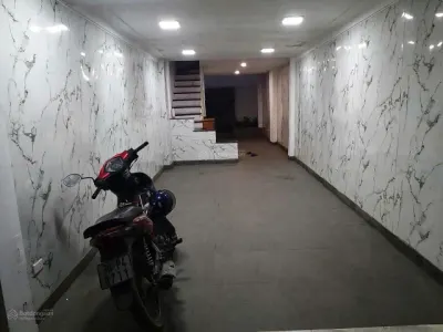Cho thuê nhà ngõ 151 Thái Hà, Đống Đa 50M x 5T (5 ngủ) giá 19 triệu