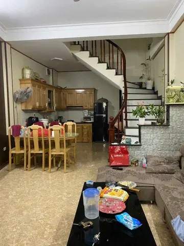 Cho Thuê Nhà Yên Nghĩa - Hà Đông 60M² 3 Tầng 1 Tum 4 Ngủ - Nội Thất CB - Giá Thuê 13,5tr