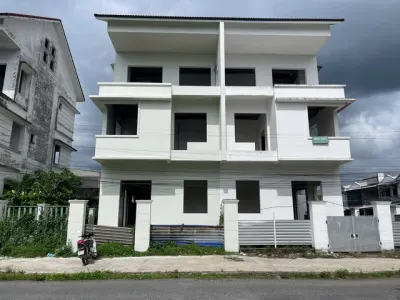 Bán biệt thự song lập 170m2, trục chính KDC ecopack cần thơ.