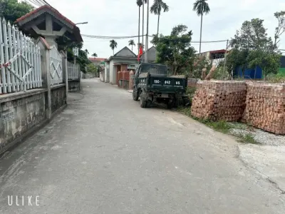 Cần bán nhanh 1 lô đất đẹp tại phường Thiên Hương – TP Hải Phòng.l/h:076••••90 e Thúy Diện tích: 60m² Mặt tiền: 6m – Chiều sâu: 10m Lô đất 2 mặt thoáng, vị trí đẹp, rất dễ thiết kế xây dựng. Địa chỉ: Thôn 7 Hoàng Động — nay thuộc phường