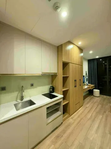 Bán căn studio full nội thất dự án căn hộ cao cấp icon 40,hùng thắng,hạ long