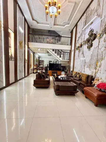 Bán Nhà riêng 3 tầng.ngay ĐT 743C Dĩ an.vị Trí KD đg Lớn xe tải