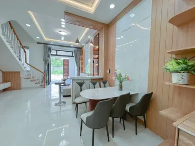 Nhà kinh dương vương–5x15M–4 tầng–5PN–hơn 5 tỷ xíu (G78)