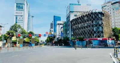 Cho thuê tòa nhà góc 2MT số: 177 - 179 - 181 Hàm Nghi, Phường Bến Thành, Quận 1