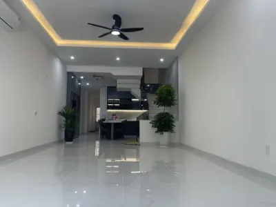 Siêu phẩm 3 tầng – nhà mới đẹp ở ngay – 500m ra biển sơn trà