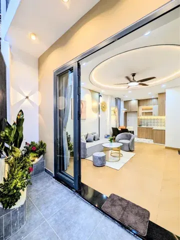 Nguyễn văn đậu bình thạnh 43M² ngang 5M 3 phòng ngủ 5.7 tỷ