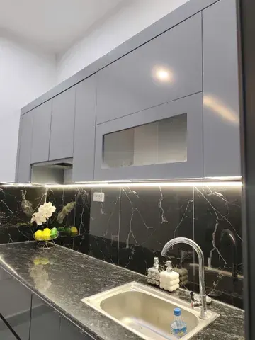 Bán nhà 3 tầng mới xây trong ngõ 55 dư hàng , cách mặt đường dư hàng chỉ 15m