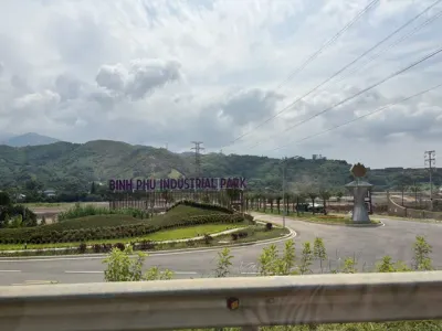 Bán Đất 450m2 có sẵn 100 m2 thổ cư giá 1.x tỷ tại - Chọn - Xã Hợp Thành Thành phố Hòa Bình Hòa Bình