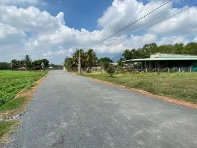 Cần tiền bán gấp 10X50M=500M2 đất, gần chợ KCN dân đông giá 490TR
