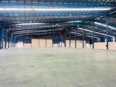 Cho thuê xưởng 8000m KCN tân uyên - BD