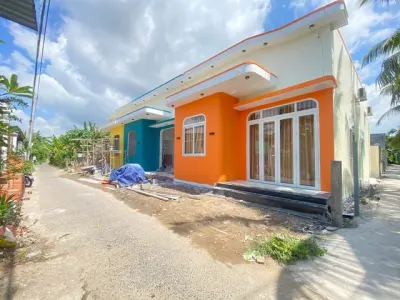 Bán Nhà riêng 100m2 có sẵn 100 m2 thổ cư giá 1.85 tỷ tại Đường Đinh Tiên Hoàng - Chọn - Phường Tân Hạnh Vĩnh Long