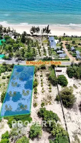 Cho thuê Đất 3000m2 có sẵn 500 m2 thổ cư giáp biển Nguyễn Cơ Thạch. LH: 097••••87