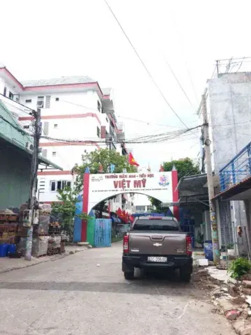 Bán nhà 4 tầng, P dĩ an, tân đông hiệp. 60m2 , HXH 8M , chỉ 5.3 tỷ, 4PN , 4WC.