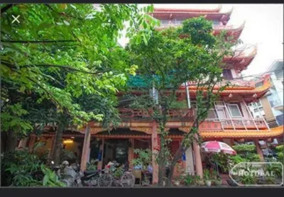 Cho thuê mặt bằng kinh doanh quán coffe. 200M2 - 5 tầng. đường thịnh quang.