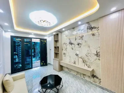 Bán nhà mặt ngõ Phạm Hữu Điều thông Nguyễn Văn Linh -Kinh doanh thuận tiện - Chỉ hơn 2tỷ