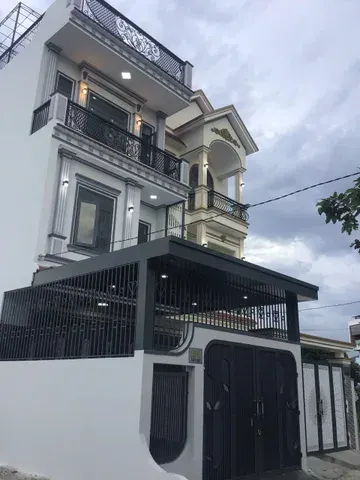 Bán Nhà riêng 100m2 có sẵn 100 m2 thổ cư giá 5.4 tỷ tại hẻm Đường Liên Hoa Xã Vĩnh Ngọc Thành phố Nha Trang Khánh Hòa