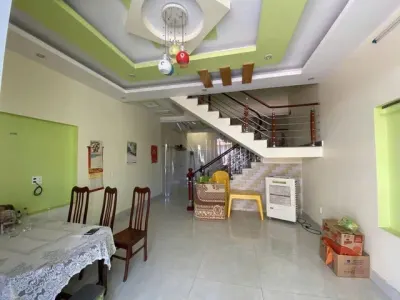 Cho thuê Nhà riêng 70m2 giá 8 triệu tại Đường Sở Dầu - Chọn - Phường Hồng Bàng Hải Phòng