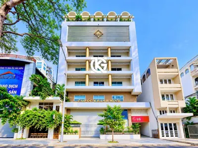 Cho Thuê Mặt Bằng Mặt Tiền: 55 Sương Nguyệt Ánh - Quận 1 - 200m2