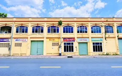 599-601-603-605 Bến Bình Đông - Quận 8 - 18x43m, 2 tầng
