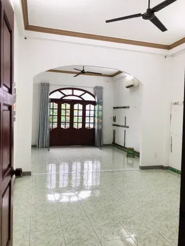 Cho thuê Văn phòng 60m2 giá 6 triệu tại Đường Lý Thánh Tông - Phường An Hải Đà Nẵng. Cạnh Thế giới di động 735 Ngô Quyền