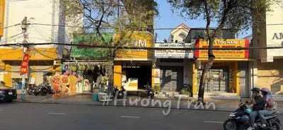 Cho thuê nhà mặt tiền 30/4 cần thơ, 160m², 2 tầng, đối diện vincom, giá 20 triệu